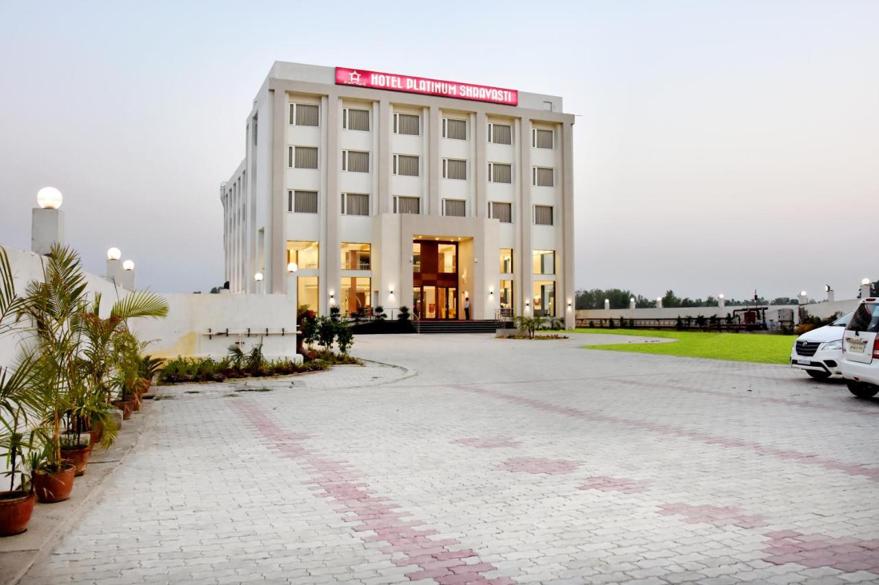 Hotel Platinum Shravasti Katra  Extérieur photo